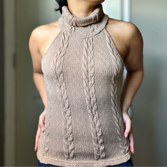 SHEIN Essnce Solid High Neck Tank Top - Picture 2 of 6